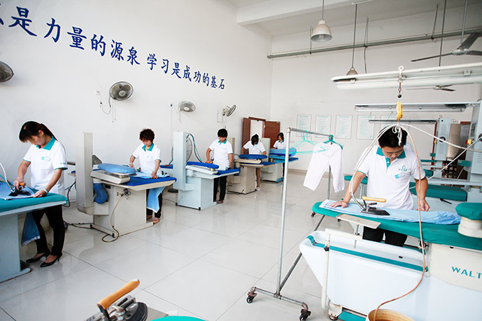 投資干洗加盟店設(shè)備包括哪些
