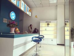 創(chuàng)業(yè)開威特斯干洗加盟店怎么樣
