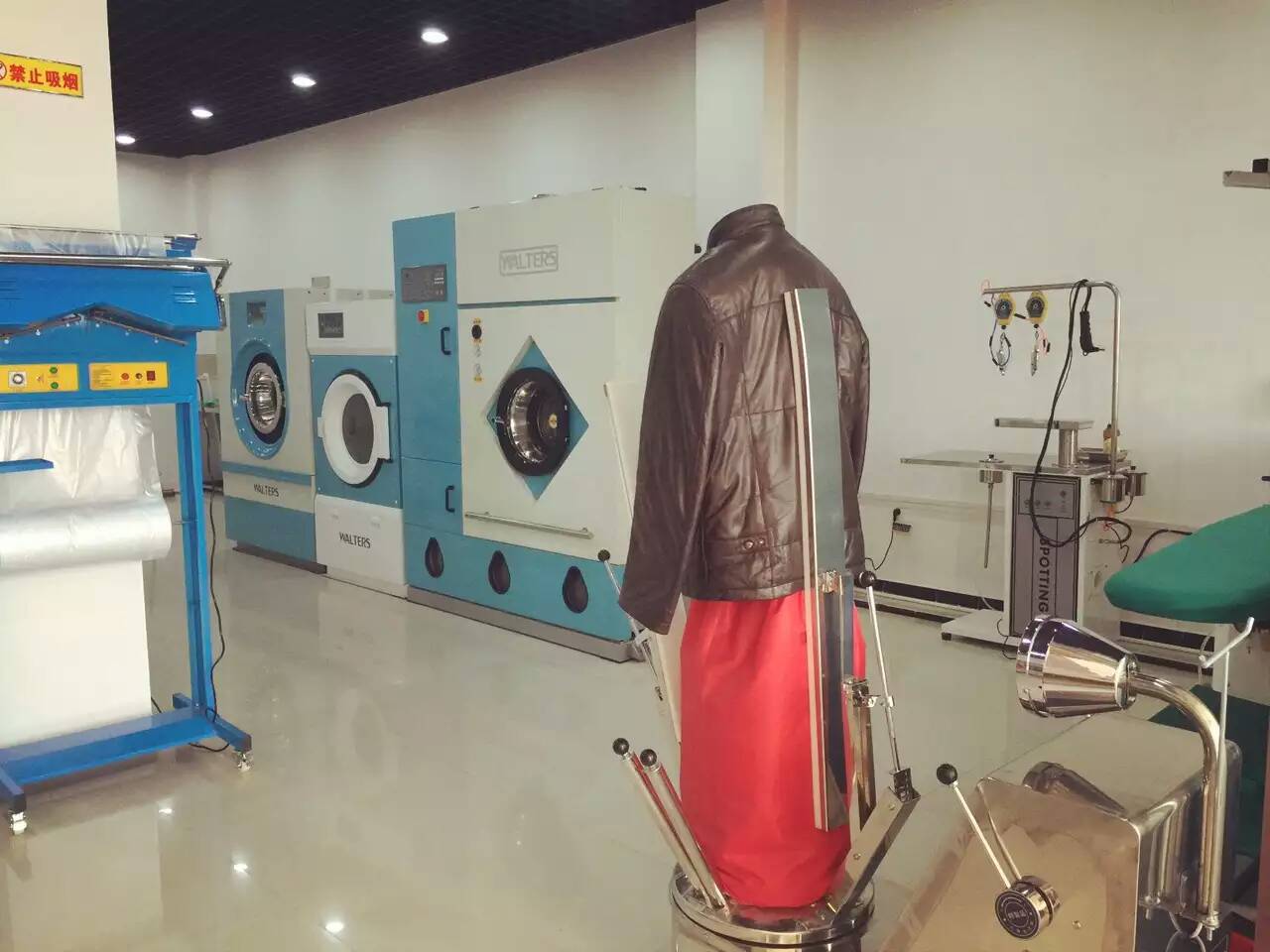 加盟洗衣店賺錢嗎?威特斯洗衣毛利可觀