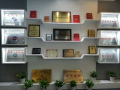 如何選擇干洗連鎖店規(guī)模？要注意這些