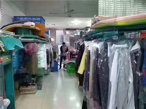 開(kāi)干洗店一年能賺多少錢(qián)？