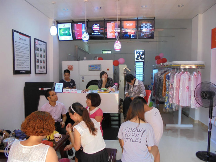 開干洗店怎么樣？門店衛(wèi)生環(huán)境重要嗎