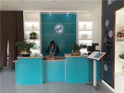 干洗店加盟費(fèi)用是多少？加盟個(gè)靠譜的